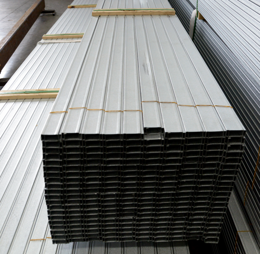 16mm top hat (ceiling batten)